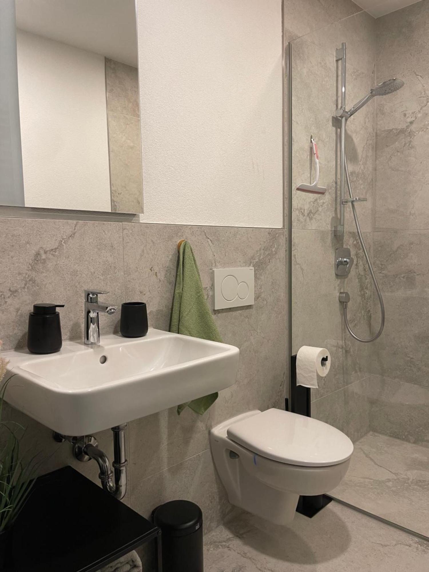Wunderschoenes Apartment Am Schloessle Zentrum 포르츠하임 외부 사진