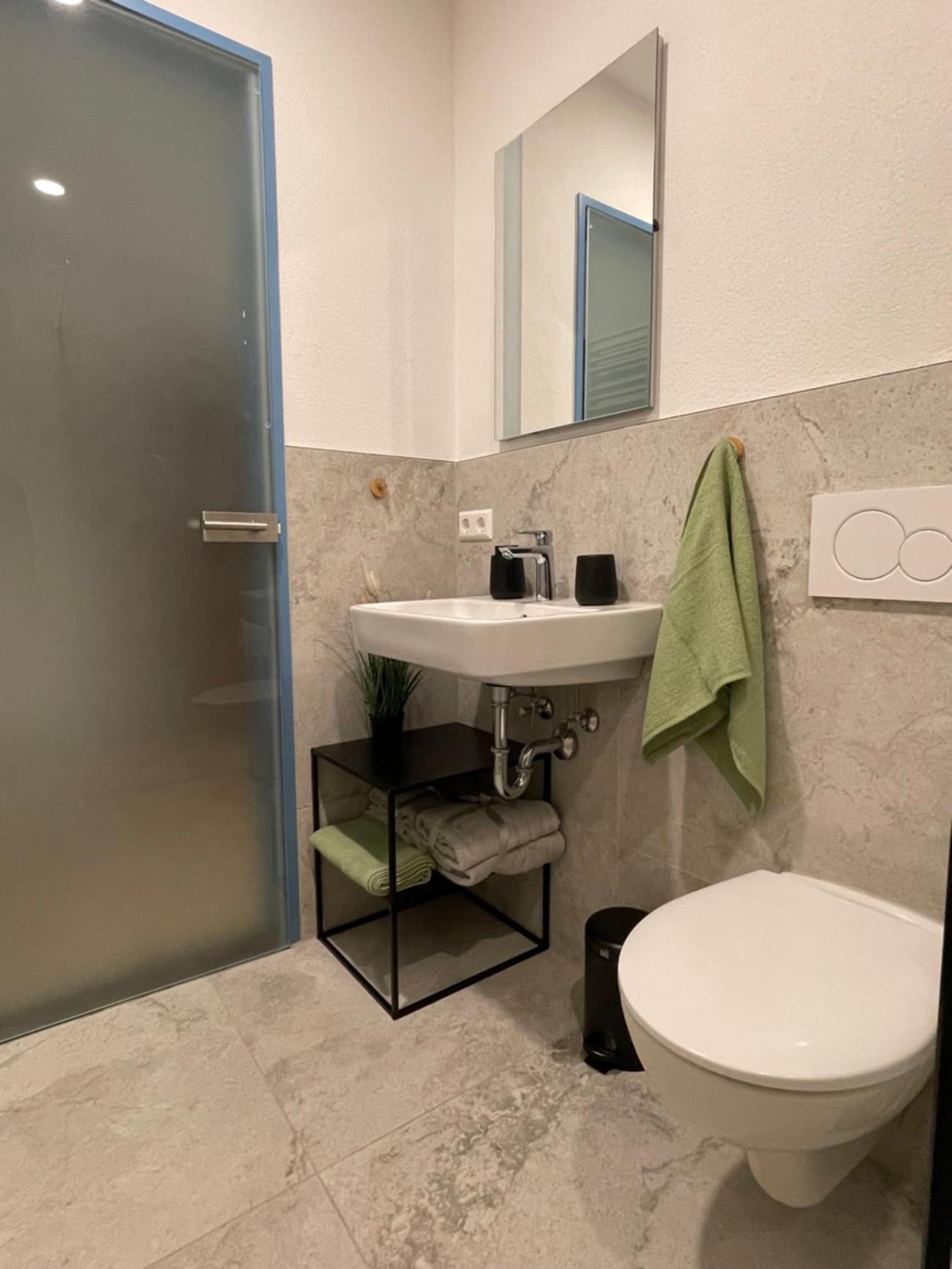 Wunderschoenes Apartment Am Schloessle Zentrum 포르츠하임 외부 사진