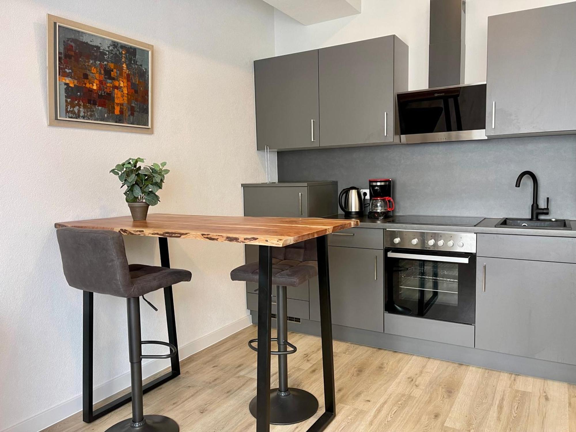 Wunderschoenes Apartment Am Schloessle Zentrum 포르츠하임 외부 사진