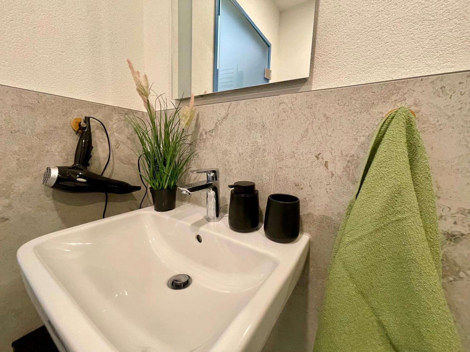 Wunderschoenes Apartment Am Schloessle Zentrum 포르츠하임 외부 사진
