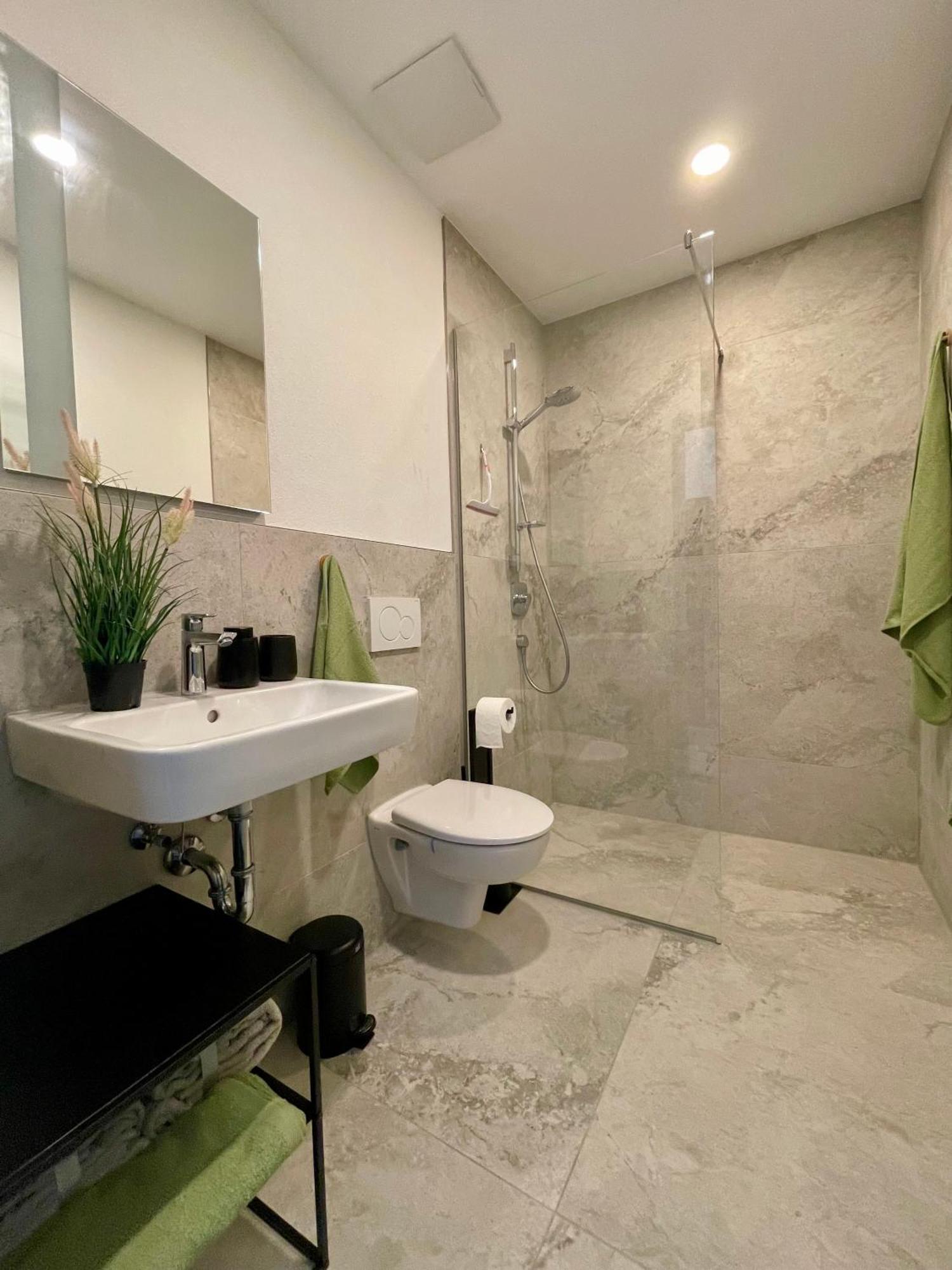 Wunderschoenes Apartment Am Schloessle Zentrum 포르츠하임 외부 사진